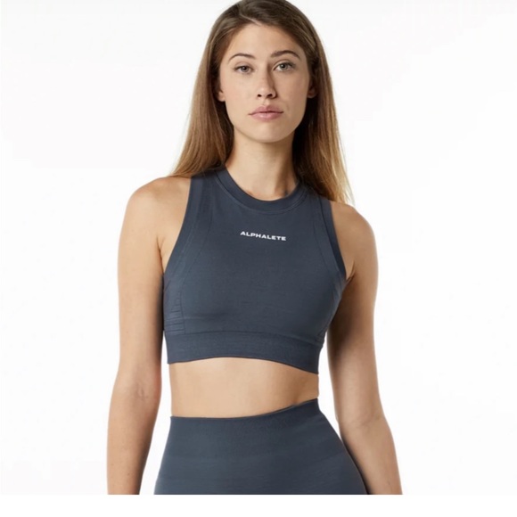 Alphalete Tops - 🎉2xHP🎉 Alphalete ozone grey crop tank